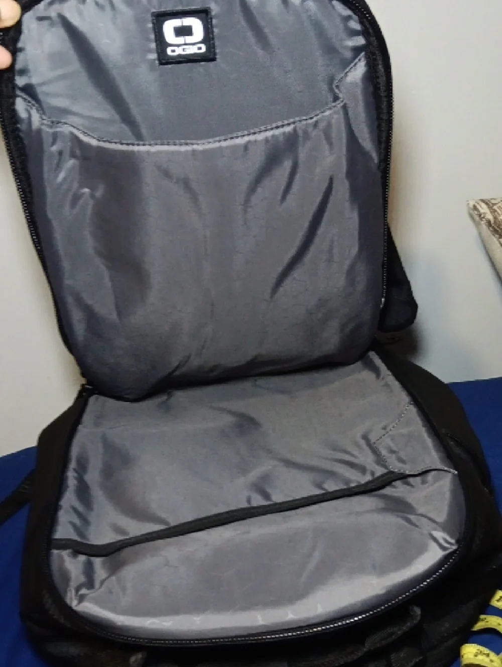 OGIO Black Men's Backpack with Front Zip Pocket